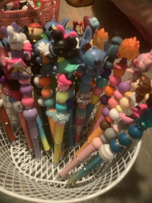 Medium Character Pens